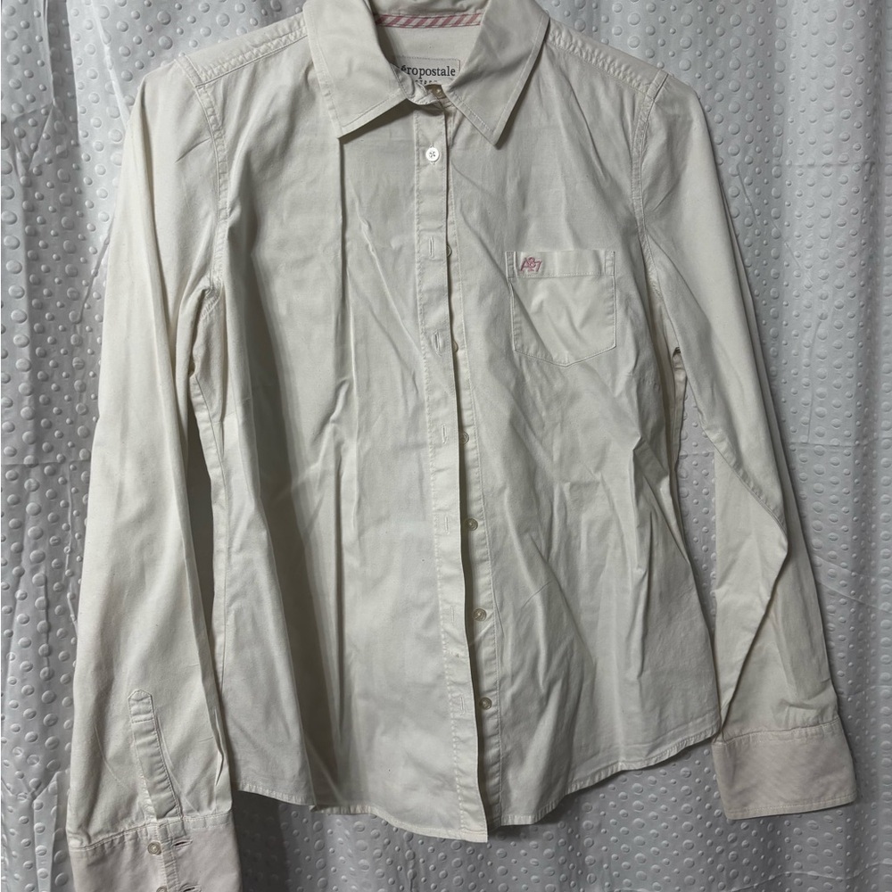 Aeropostale Cream Casual Button Down Shirt